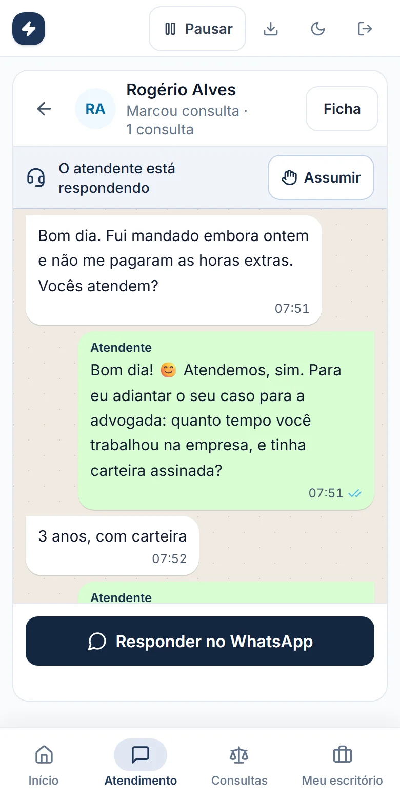 Uma conversa em que o atendente fez a triagem do caso e marcou a consulta