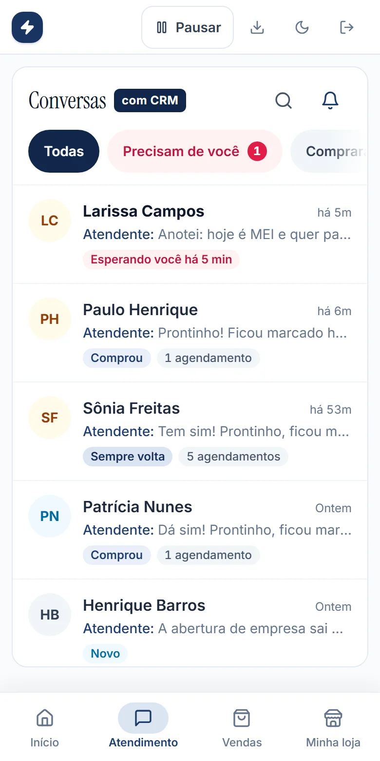 Tela de Conversas do escritório: os clientes organizados pelo CRM, com quem está esperando você
